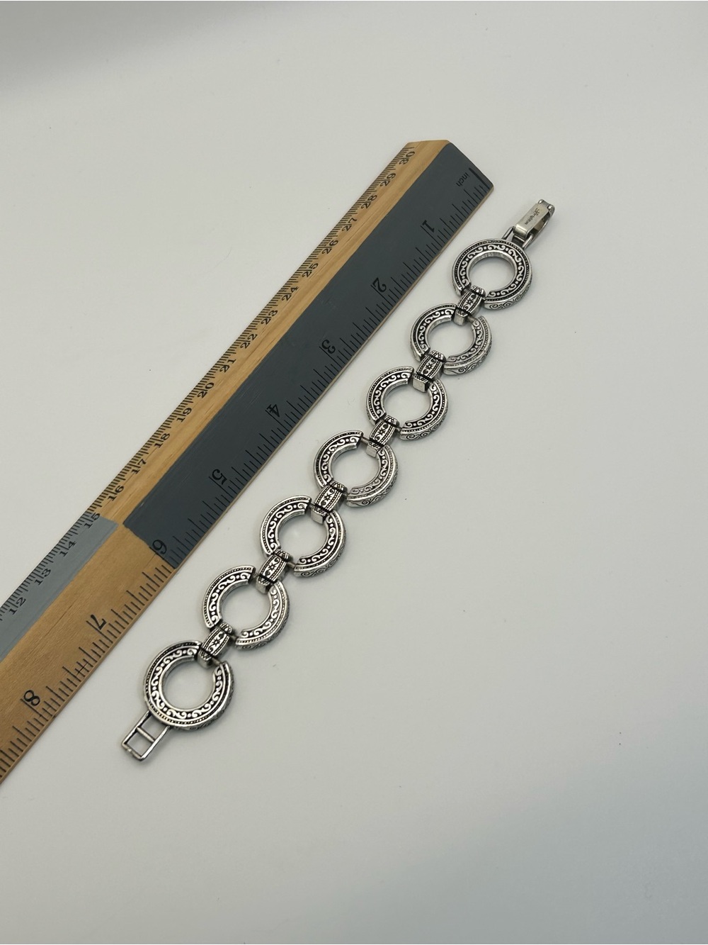 Brighton Central Park Bracelet Silver Plated Round Link 8" Toggle - Picture 9 of 11